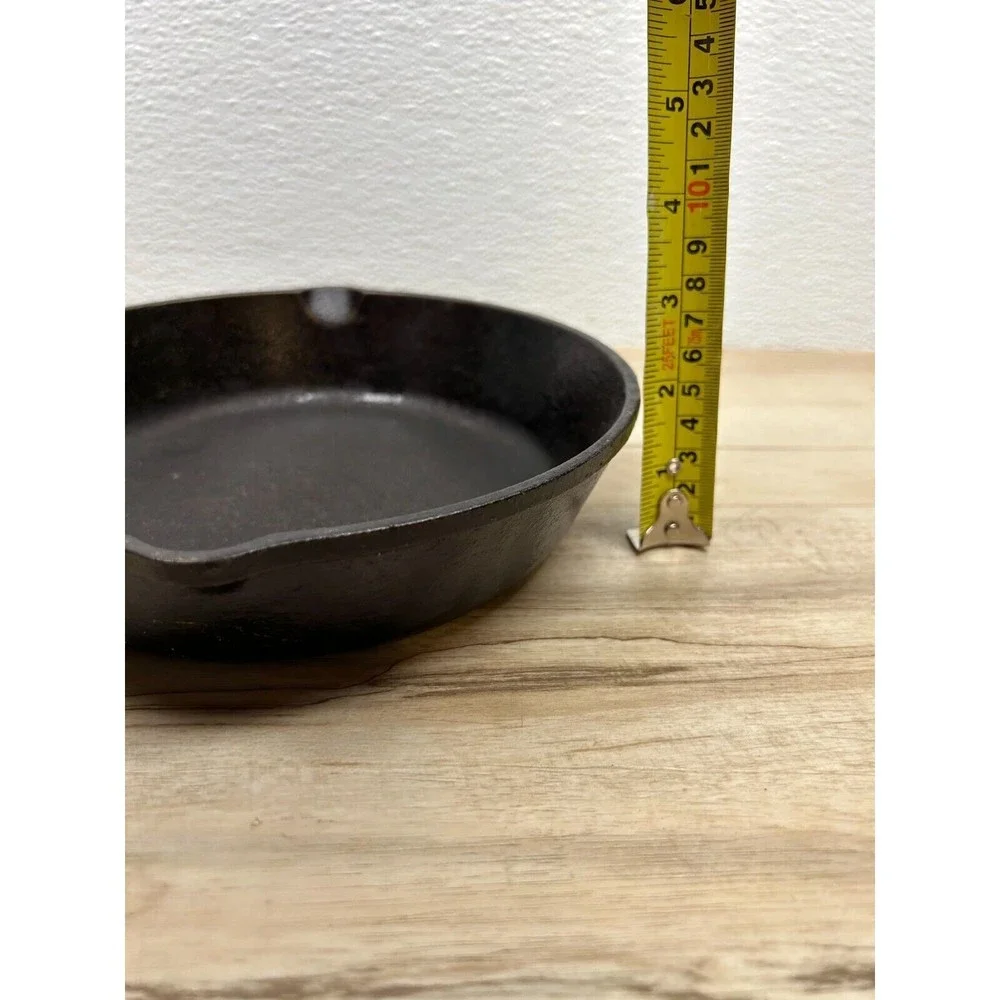 Vintage Lodge 5SK Cast Iron 8 Inch Skillet Pan Outdoor/Indoor Made In USA